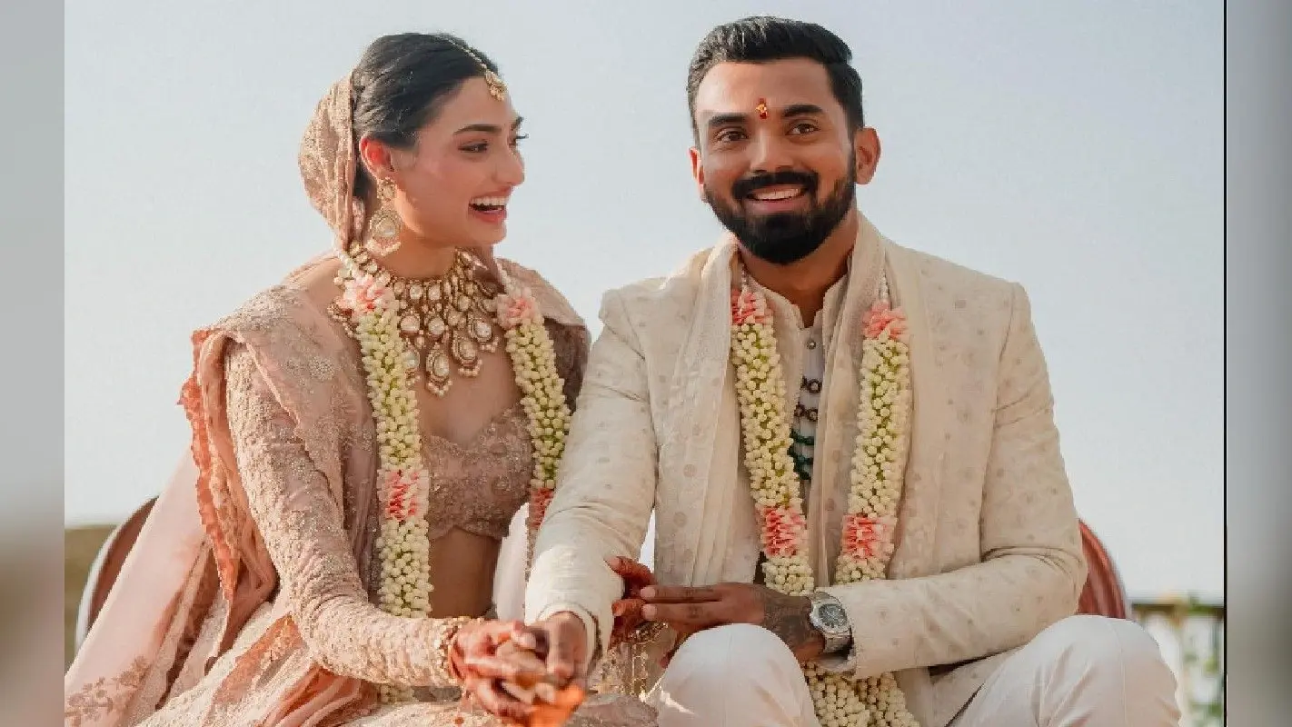 अथिया शेट्टी और केएल राहुल की शादी की तैयारियां शुरू! सजने लगा क्रिकेटर का आशियाना, वायरल हुआ वीडियो