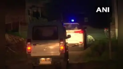 ISIS के संदिग्ध आतंकवादी के घर पहुंची यूपी एटीएस की टीम, कई लोगों से पूछताछ जारी