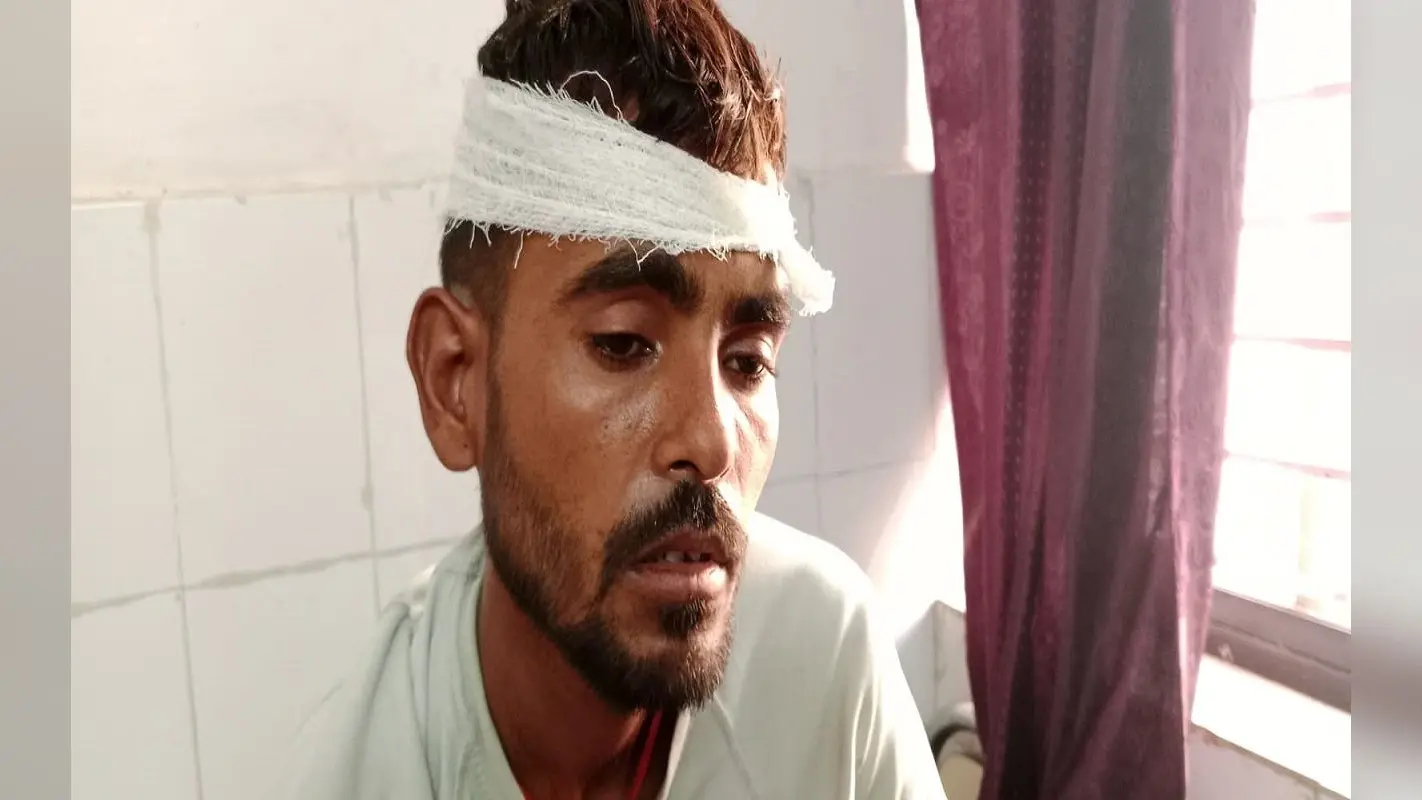 झारखंड: गढ़वा में बालू माफियाओं के हमले में बाल-बाल बचे सीओ, ड्राइवर समेत तीन घायल, एक आरोपी अरेस्ट