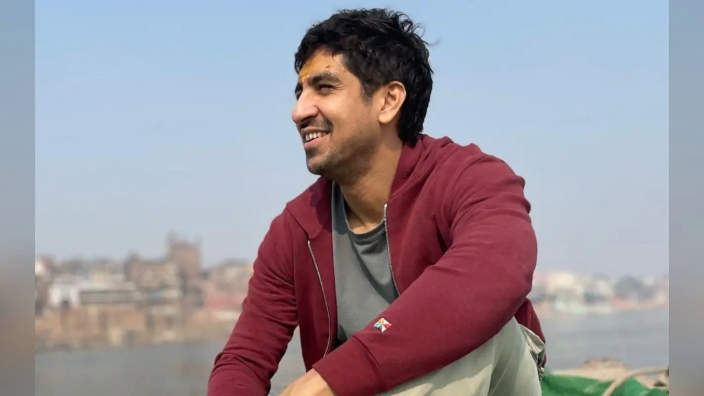 ‘ब्रह्मास्त्र 2’ से पहले ऋतिक रोशन की वॉर 2 को डायरेक्ट करेंगे अयान मुखर्जी, निर्देशक ने किया ये खुलासा