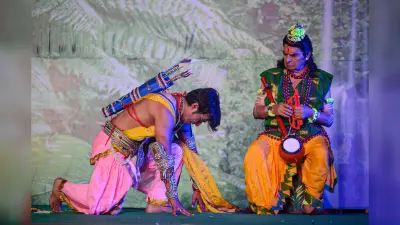 अयोध्या में रामलीला के दौरान रावण का अभिनय कर रहे शख्स की मौत, दर्शकों के साथ पूरे गांव में मातम छा गया