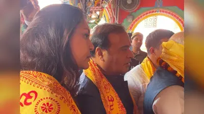 Ayodhya News: अयोध्या के हनुमान मंदिर में सो रहे युवक की गला रेत कर हत्या, चबूतरे पर खून से लथपथ मिला शव