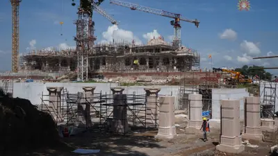 विश्व पर्यटन दिवस 2023: अयोध्या में रामलला के दर्शन के बाद इन जगहों पर जाना नहीं भूले, यादगार रहेगी यात्रा