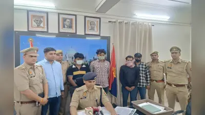 राजधानी रांची में पाइपलाइन बिछाने के लिए सड़कें खोद कर छोड़ दी, अब परेशान हो रहे हैं लोग