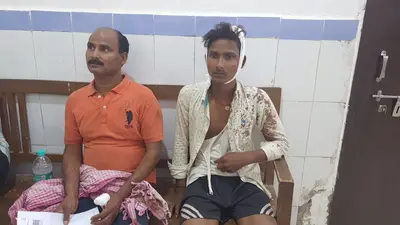 औरंगाबाद में कूड़ा हटाने को लेकर दो पक्षों में हिंसक झड़प, महिला समेत तीन लोग जख्मी