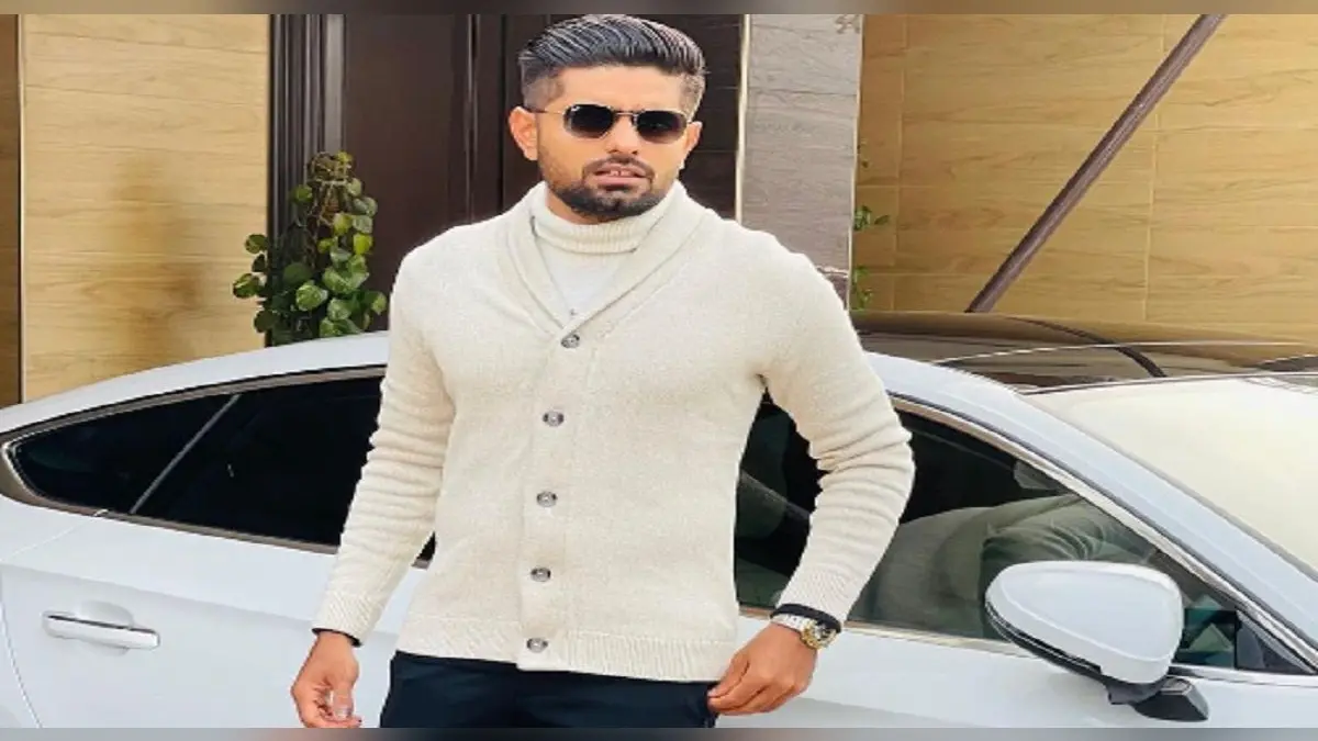 Babar Azam Lifestyle: एमएस धोनी ही नहीं बाबर आजम भी हैं महंगी कार और बाइक के शौकीन, जीते हैं बेहद लग्जरी लाइफ