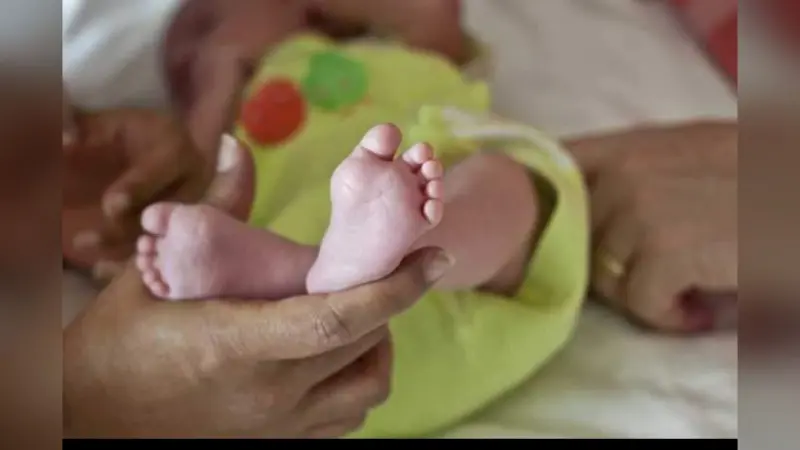 कोलकाता में 21 माह के बच्चे में कोरोना वायरस संक्रमण की पुष्टि