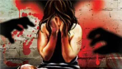 महाराष्ट्र के बीड में बाल वधू से 400 लोगों ने किया बलात्कार, तीन गिरफ्तार