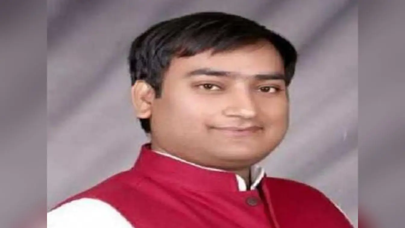 पूर्व विधायक विजय मिश्र के बेटे विष्णु मिश्र की आज कोर्ट में पेशी, कई गंभीर आरोपों में दर्ज हैं केस