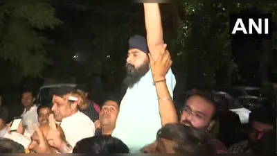 Tajinder Bagga News: बग्गा की गिरफ्तारी पर हरियाणा के CM ने दी ये प्रतिक्रिया, पिता ने बताया जान को खतरा