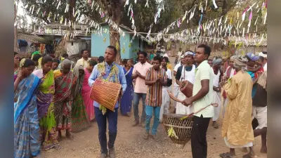 झारखंड : पश्चिमी सिंहभूम के रांचीसाई में धूमधाम से मना बाहा पर्व, मांदर की थाप पर झूमे लोग