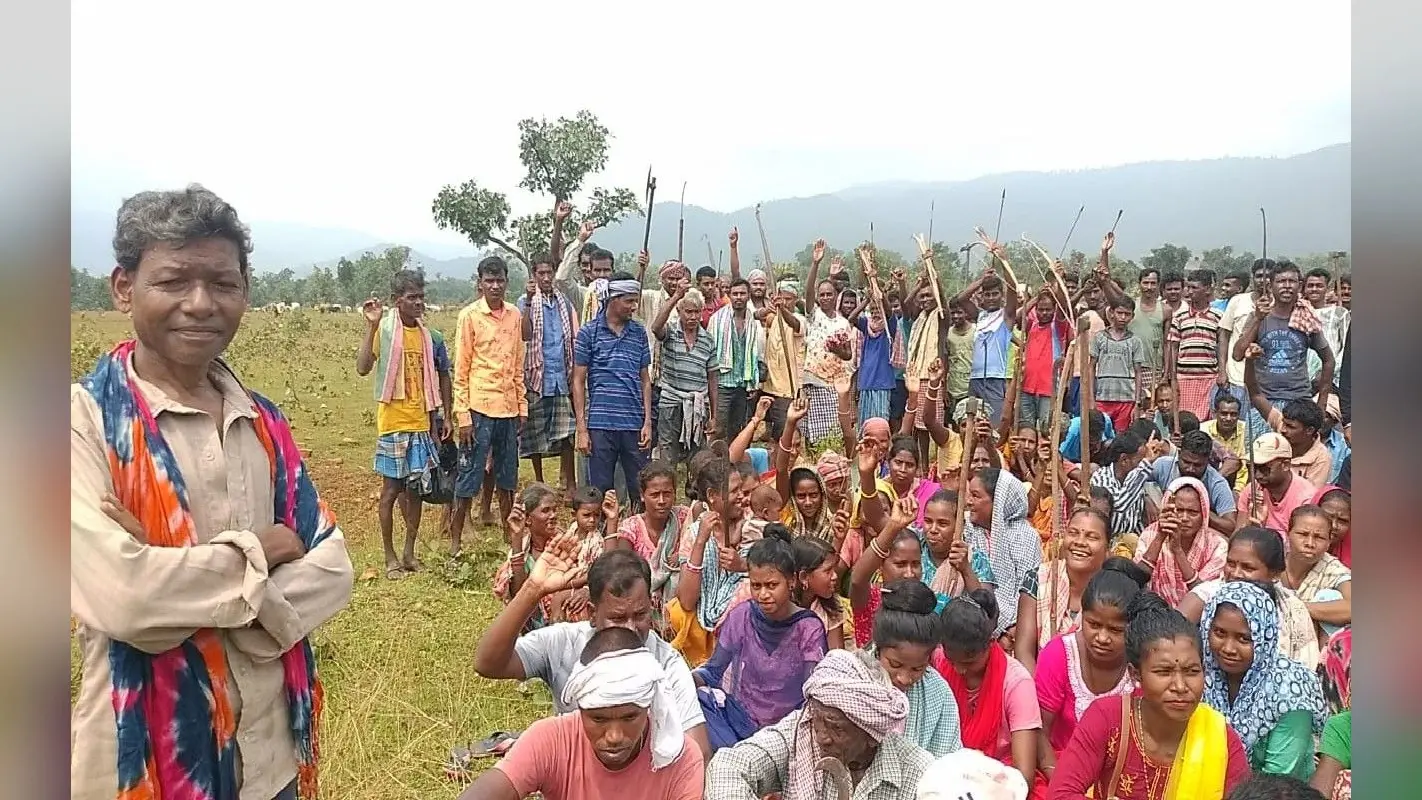 Jharkhand: चक्रधपुर के भरनियां नगर परिषद कचड़ा प्लांट में लगा ग्रहण, ग्रामीण कर रहे विरोध