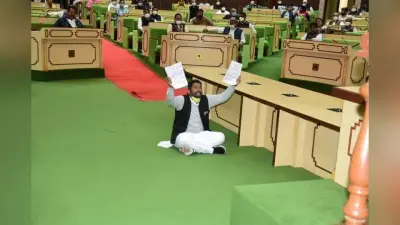 Rajasthan News: राजस्थान विधानसभा में अजब नजारा, राज्यपाल के अभिभाषण के दौरान माकपा MLA का हंगामा, मंत्री लोग शांत कराते रहे, वो हल्ला करते रहे