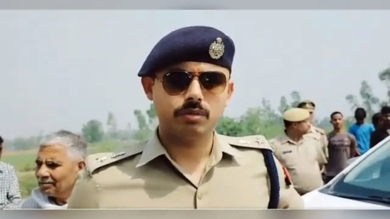 बाराबंकी में भाजपा का झंडा लगी कार में लाश रख ठिकाने लगाने जा रहे थे हत्यारे, कमजोर प्लान ने फंसाया