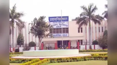 Bareilly News: एमजेपी रुहेलखंड यूनिवर्सिटी में नकल करते पकड़े गए 16 छात्र, 12 परीक्षार्थियों का एग्जाम कैंसिल