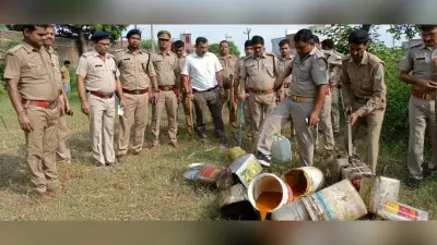 बरेली में कच्ची शराब के खिलाफ अभियान, सावन में 8 हजार किलो लहन, 300 लीटर शराब जब्त, फिर किया ये काम…