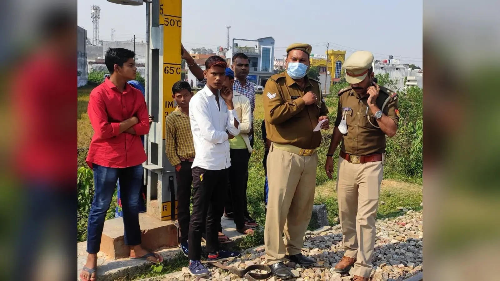 Bareilly News: ट्रेन से कटकर युवक की मौत, जांच में जुटी पुलिस