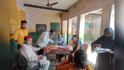 Bareilly News: बरेली में वोटर लिस्ट में गड़बड़ी, मतदाताओं ने जताई नाराजगी
