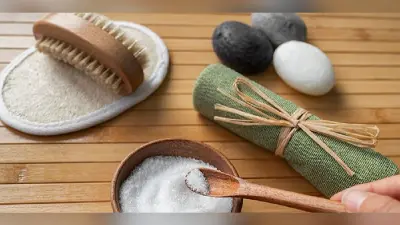 Salt Water Benefits: नमक वाला पानी से नहाने के इस फायदेमंद तरीके के बारे में जानें