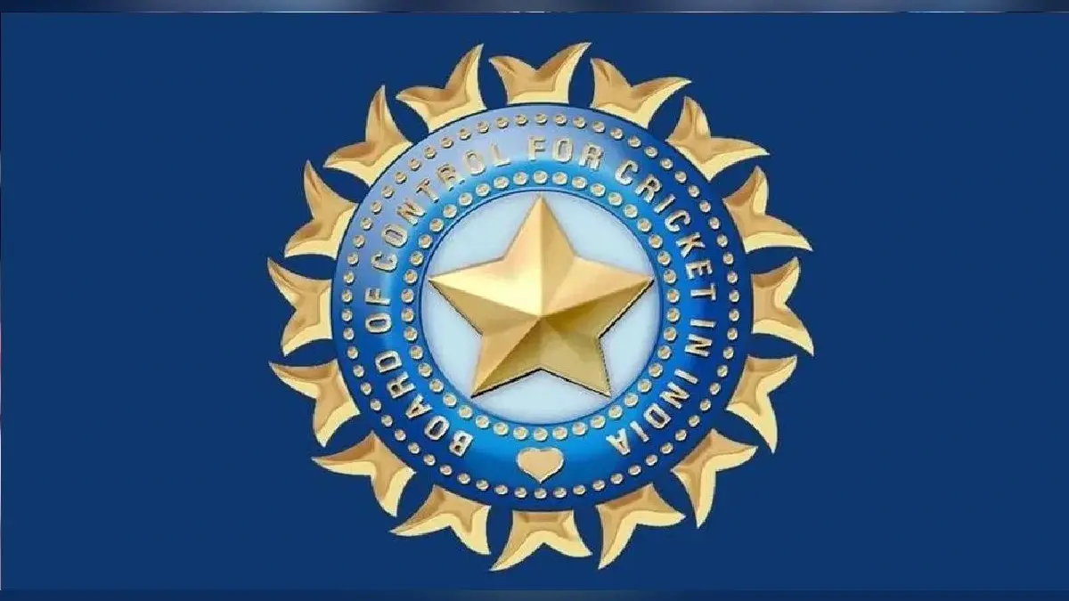 विराट कोहली विवाद के बीच बीसीसीआई के अहम अधिकारी ने अपने पद से दिया इस्तीफा, जानें क्या है कारण