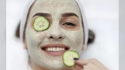 Beauty Tips: किचन की सामग्री से निखारें अपनी खूबसूरती, जानें क्या है तरीका