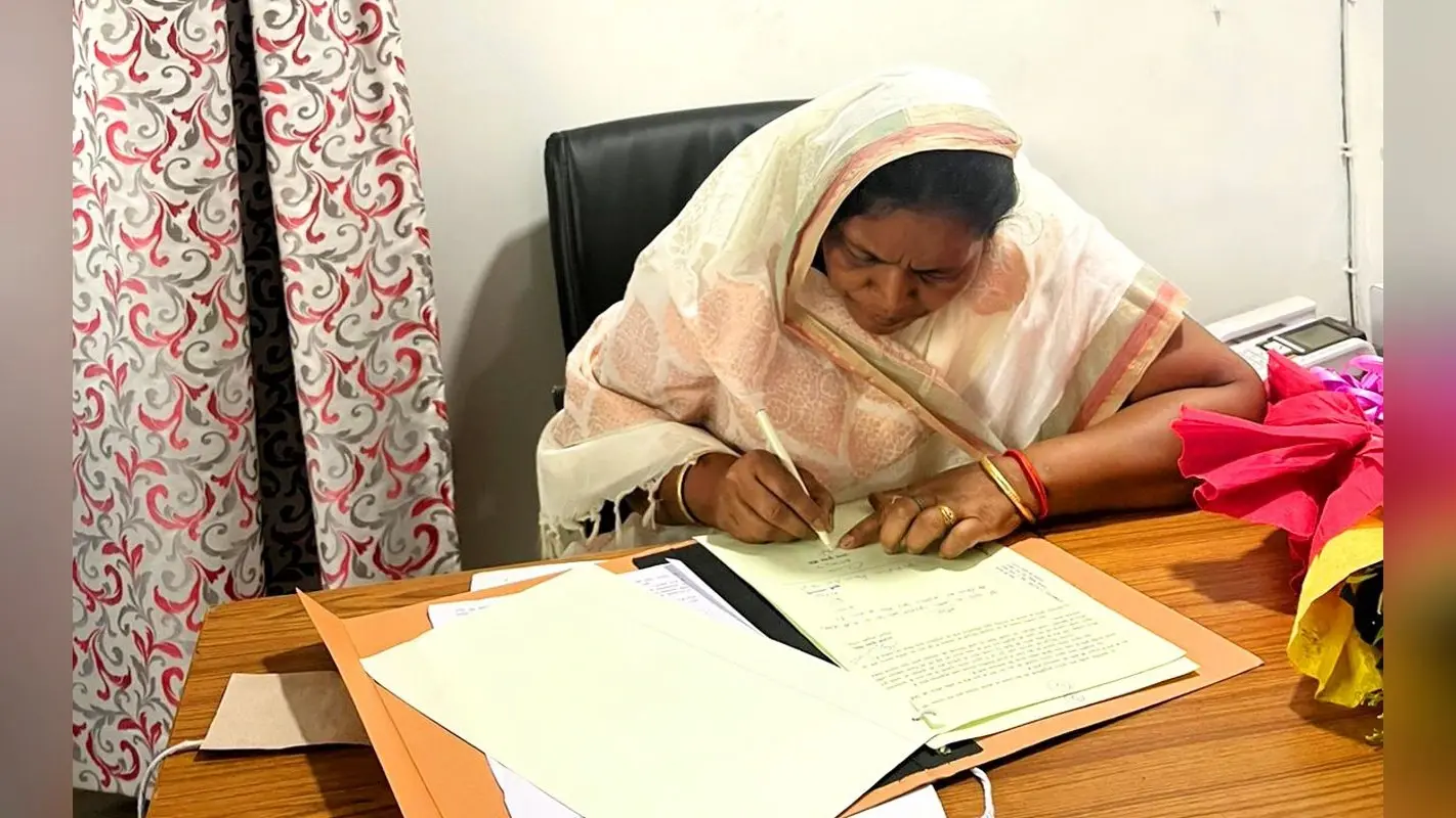 झारखंड : मंत्री बनते ही एक्शन में आयी बेबी देवी, देवघर कांवरिया पथ पर शराब बिक्री पर लगायी रोक