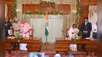 PHOTOS: हेमंत सरकार में मंत्री बनीं बेबी देवी, पति के अधूरे सपनों को पूरा करने का दिलाया भरोसा