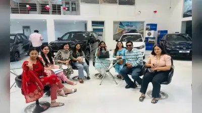 कर्मचारियों को दिवाली का तोहफा TATA Punch, फार्मा कंपनी के मालिक ने दी सौगात