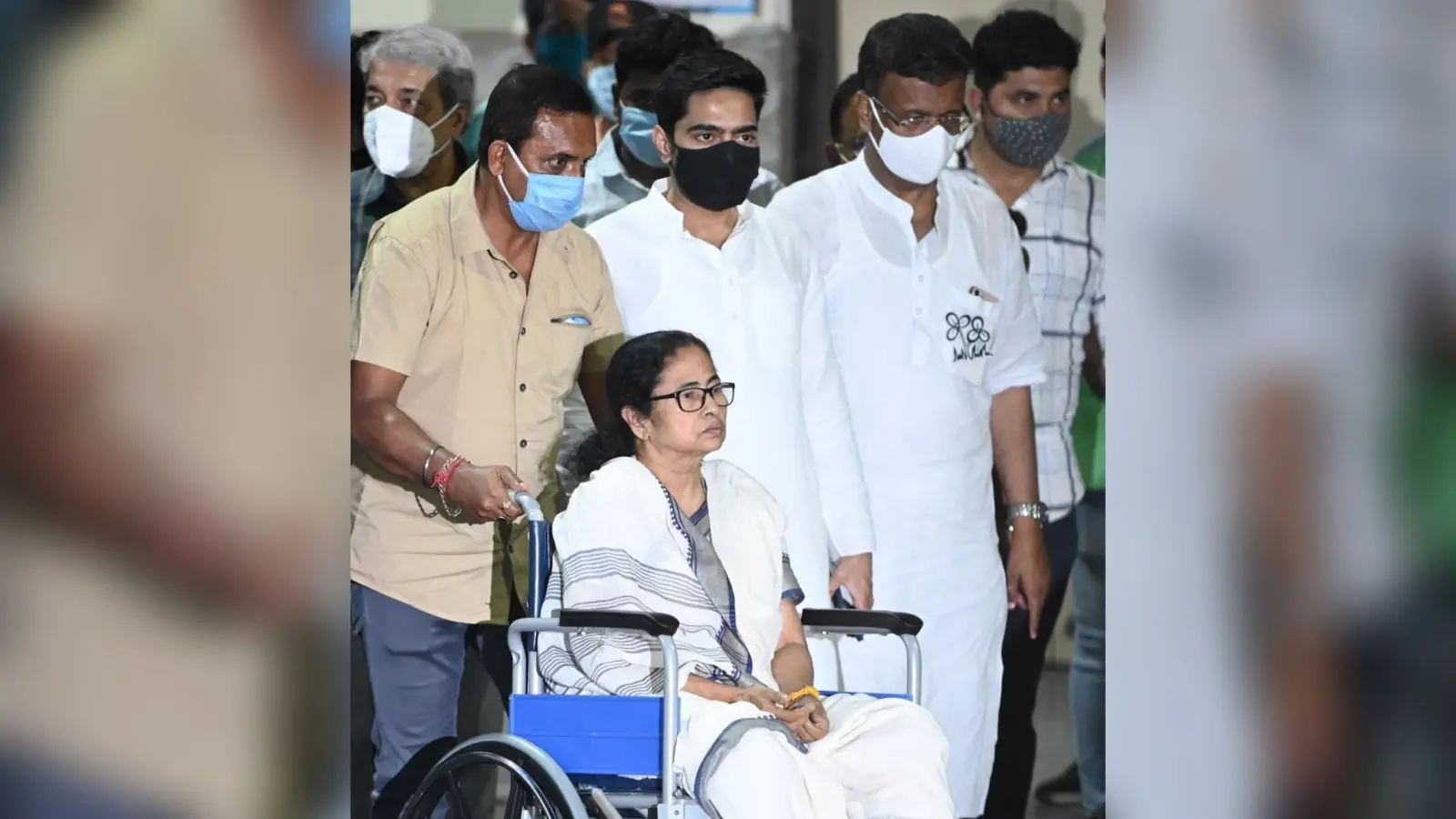 Mamata Banerjee को कैसे लगी चोट, स्पष्ट बताएं – नंदीग्राम मामले पर ECI ने मांगी Detail Report
