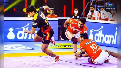 Pro Kabaddi 2022: गुजरात जायंट्स को हराकर बेंगलुरु बुल्स सेमीफाइनल में, फाइनल के लिए दिल्ली से भिड़ंत