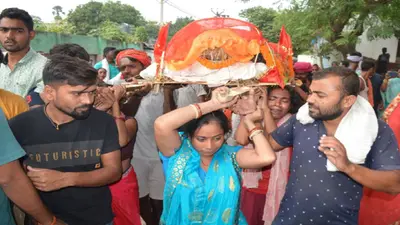 Bihar: भागलपुर में फ्लैट के अंदर फंदे से लटका मिला स्टेट बैंक के अधिकारी का शव, परिजनों में कोहराम