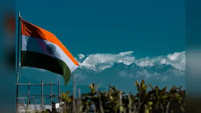 National Tourism Day 2024: भारत में पर्यटन दिवस की शुरुआत कब हुई, जानें महत्व और ऐतिहासिक स्थलों के बारे में