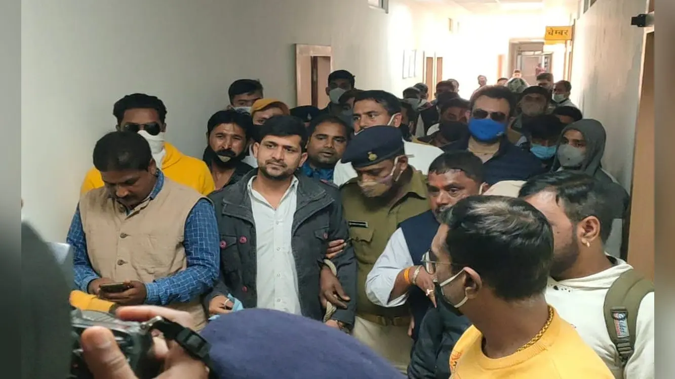 सीएम हेमंत सोरेन के काफिले पर हमले के आरोपी भैरव सिंह को हाईकोर्ट से राहत, जमानत पर रिहा करने का आदेश