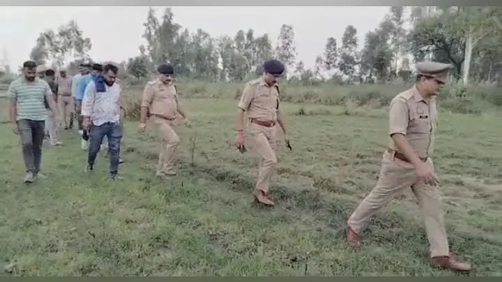 बाराबंकी में क्राइम ब्रांच टीम पर बदमाशों ने किया हमला, एक सिपाही घायल, मुठभेड़ में दो गिरफ्तार