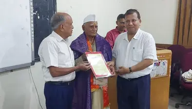 बीएचयू में रचा गया इतिहास, 84 साल की उम्र में डॉ. अमलधारी सिंह को मिली डी. लिट की उपाधि