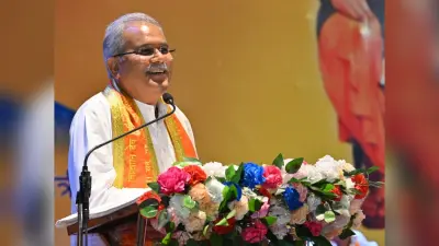 छत्तीसगढ़ में नक्सल क्षेत्र के बच्चे बन रहे हैं डॉक्टर और इंजीनियर, सीएम भूपेश बघेल हुए गदगद