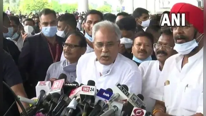 Chhattisgarh: आरक्षण बिल पर फैसला लेंगे राज्यपाल? सीएम बघेल ने कहा- भर्तियां रुकी हैं, राजनीति अपनी जगह