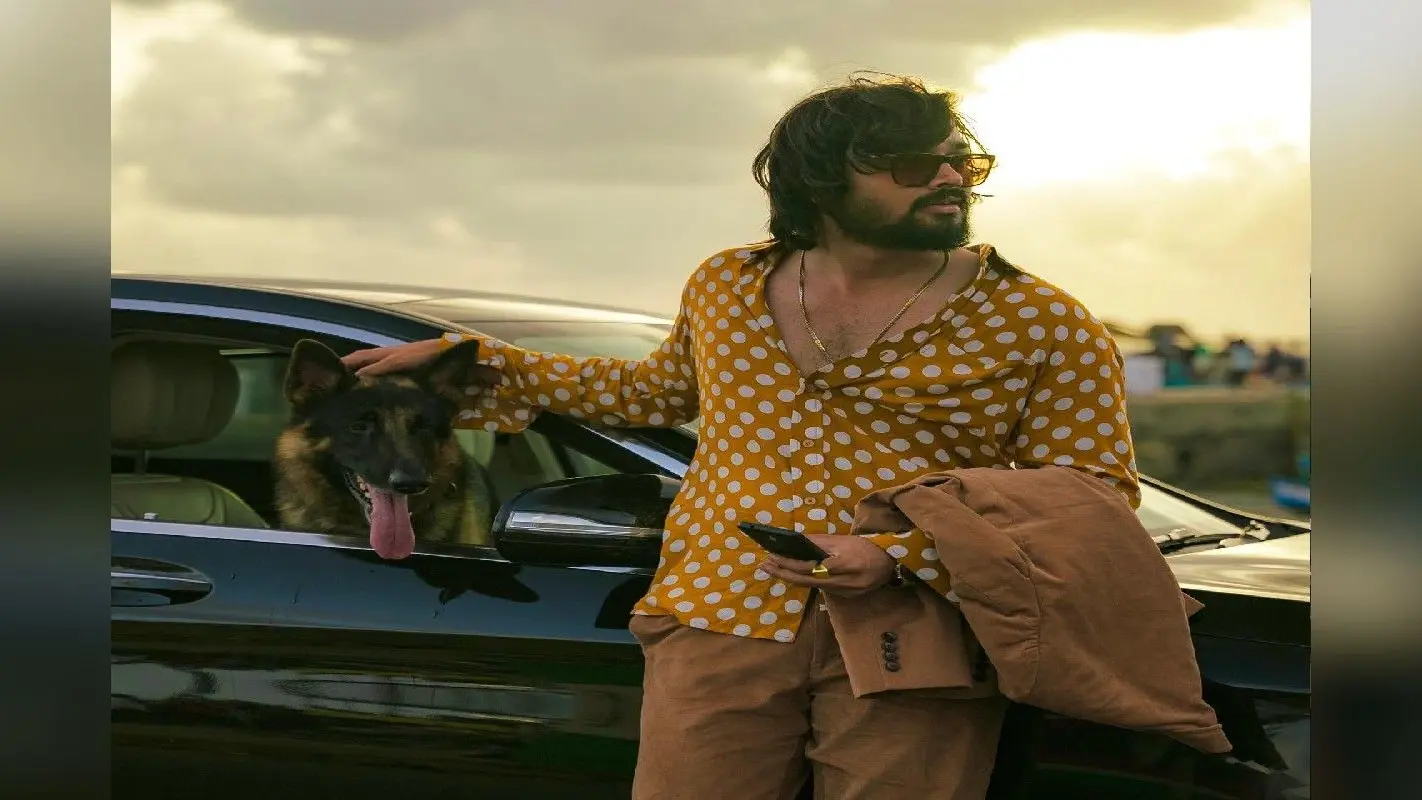 Bhuvan Bam: कभी घंटों लाइन में खड़े रहने पर भी नहीं मिलती थी नौकरी, जानें भुवन बम का स्टारडम से पहले का संघर्ष