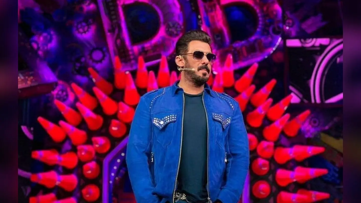 Salman Khan Bigg Boss 17 Fees: बिग बॉस 17 के लिए सलमान ने तोड़े फीस के सारे रिकॉर्ड, घर ले जा रहे इतने करोड़!