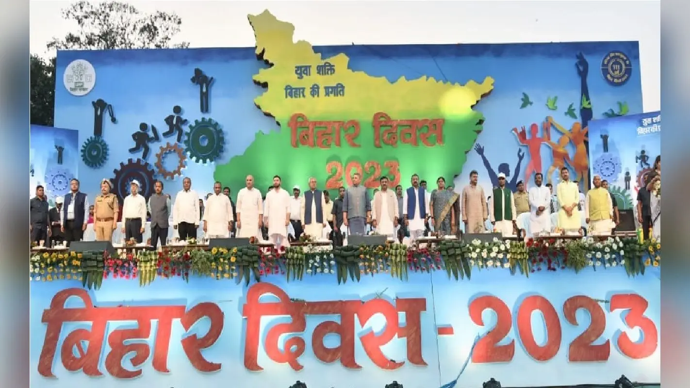 बिहार में नौकरी के सारे वादे किये जाएंगे पूरे, तेजस्वी बोले- बिहार को नजरअंदाज कर देश नहीं बढ़ सकता आगे