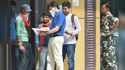 बिहार से गुजरनेवाली सभी ट्रेनों में अब रहेगा एस्कॉर्ट, स्टेशनों पर भी सख्त होगी निगरानी
