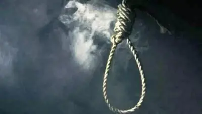 गोपालगंज में मां ने लगाया फटकार, तो युवती ने फंदा लगाकर दे दी जान, घटना की जांच में जुटी पुलिस