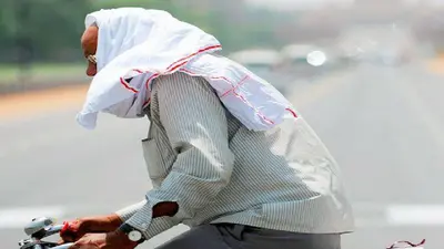 UP Weather Update: पश्चिमी यूपी में आज भारी बारिश के आसार, 22 अगस्त को पूरे प्रदेश में जमकर बरसेंगे बादल