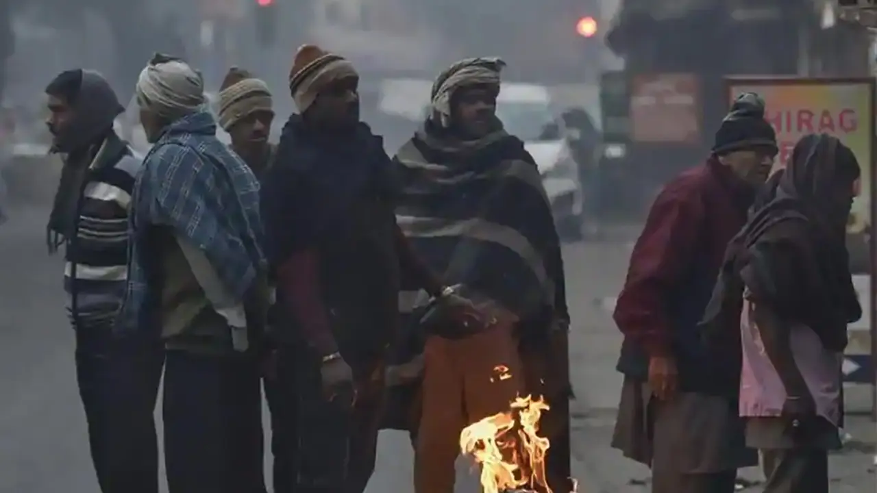Weather In jharkhand : ठंड बढ़ी : आठ दिनों में छह डिग्री सेसि गिरा तापमान, 11 से बादल छाया रह सकता
