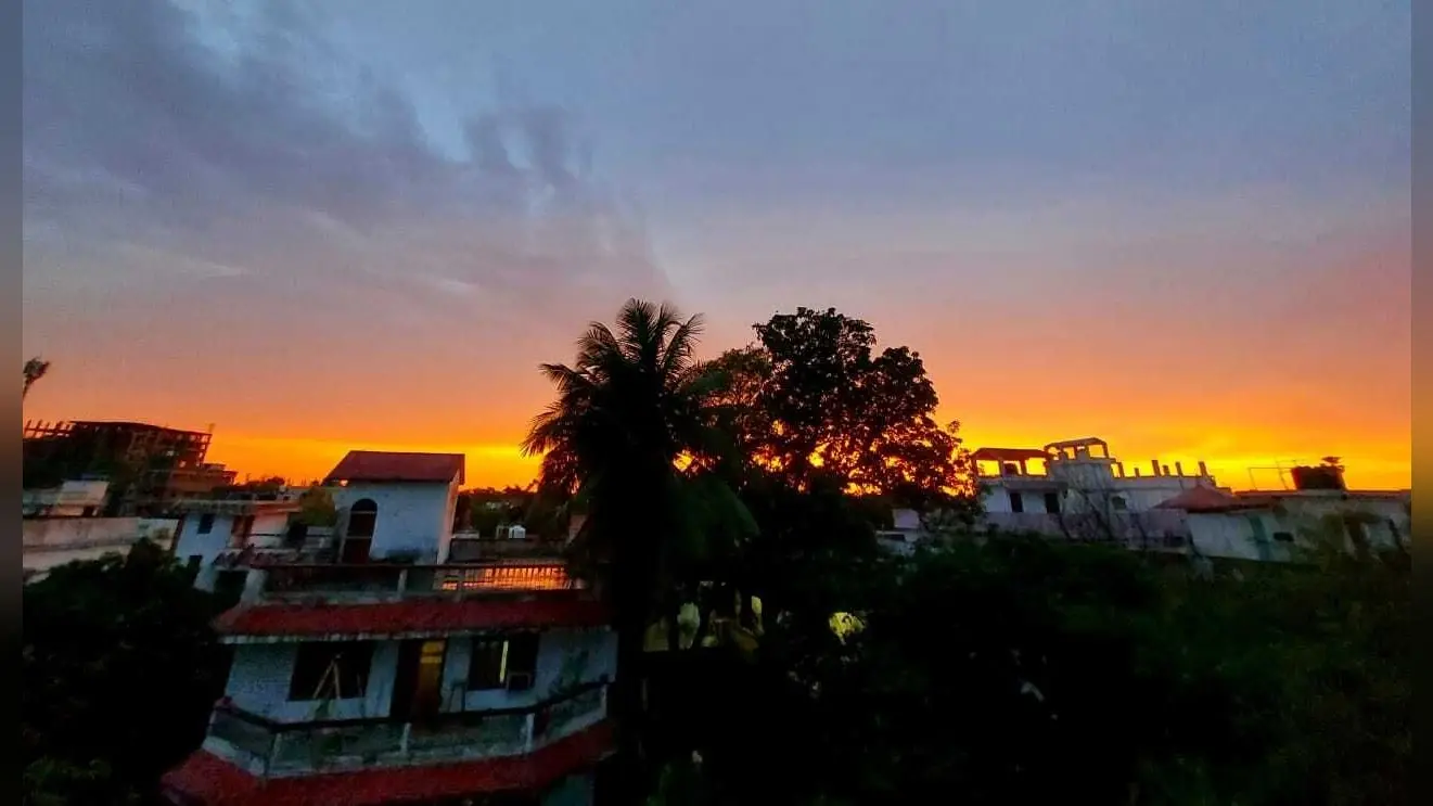 थंडरस्टॉर्म की गिरफ्त में बिहार, कई जगहों पर तेज बारिश के साथ चमकी आकाशीय बिजली