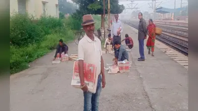 20 सालों से हर दिन बिना मेहनताना लिये अखबार बांट लोगों को पढ़ने के लिए प्रेरित कर रहा बोकारो का ये शख्स