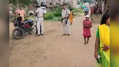 बाकुंडा : तृणमूल के झंडे फाड़ने के बहाने भाजपा विधायक के चार रिश्तेदारों की पिटाई