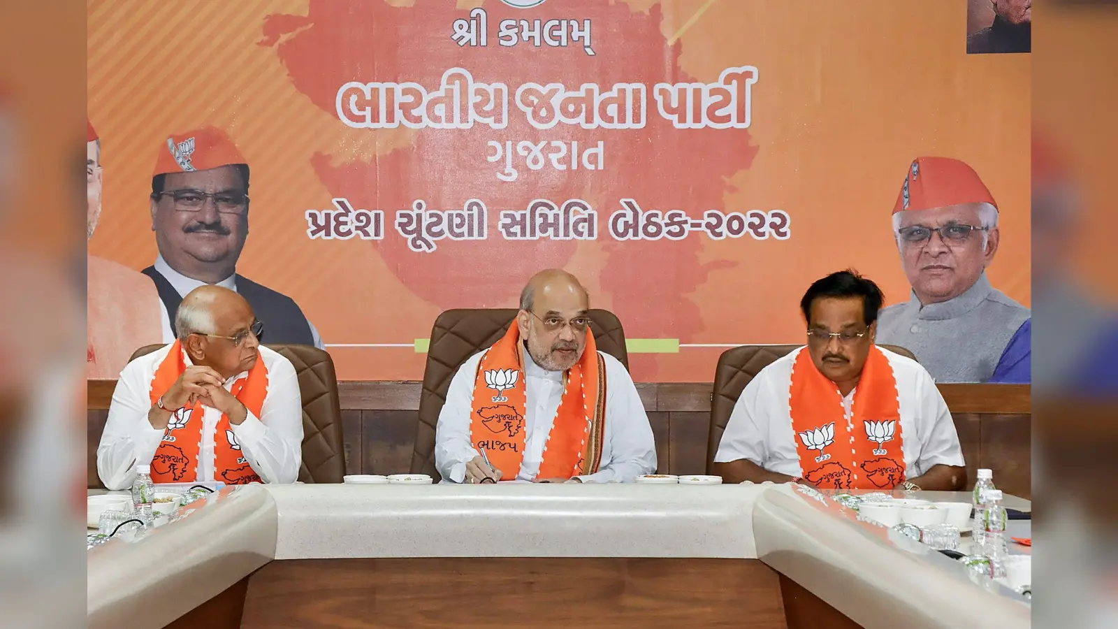 गुजरात चुनाव 2022: भाजपा को झटका! पूर्व मंत्री जयनारायण व्यास ने दिया इस्तीफा