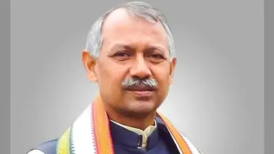 UP News: खेल के बाद पुरस्कार का पैसा नहीं मिलने पर भड़के खिलाड़ी, बीजेपी सांसद को बनाया बंधक, पोस्टर भी फाड़ा