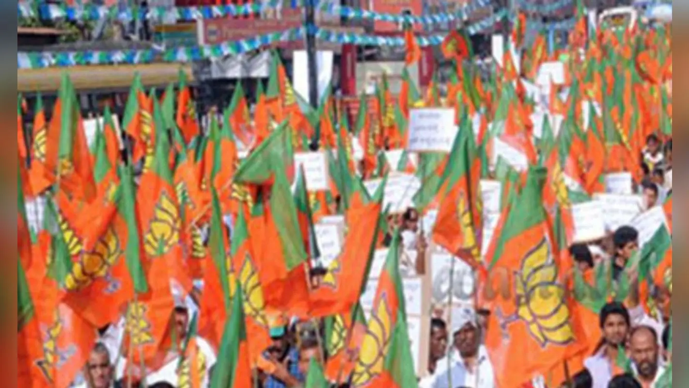 Sovan-Baishakhi’s Road Show Controversy: रोड शो पर अड़ी भाजपा, कोलकाता के पूर्व मेयर शोभन चटर्जी करेंगे लीड, ये है प्लान ‘बी’